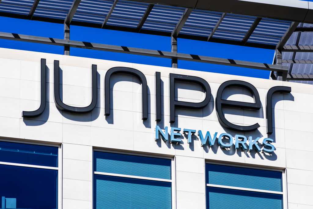 Meshi Roter Unknown threat actor targeting Juniper routers with backdoor: Report ...