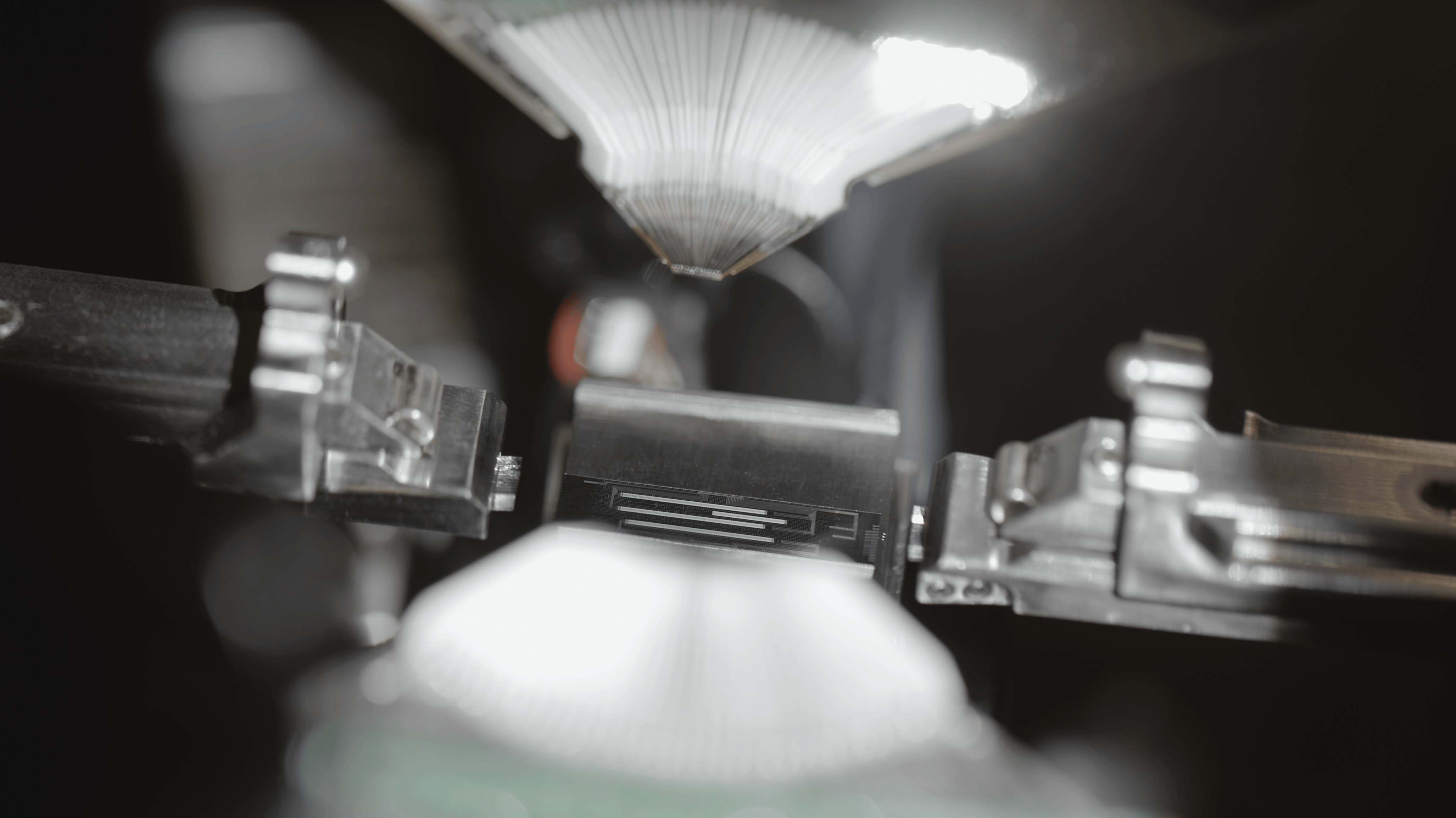 Cisco switch aimed at building practical quantum networks | Network World